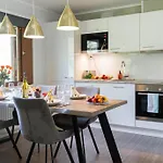Haistila Retreat With Elegant Views & Sauna Near Rovaniemi