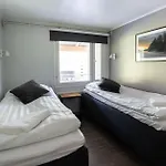 Gerendaház Haistila Retreat With Elegant Views & Sauna Near Rovaniemi Ranua