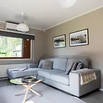 Haistila Retreat With Elegant Views & Sauna Near Rovaniemi *