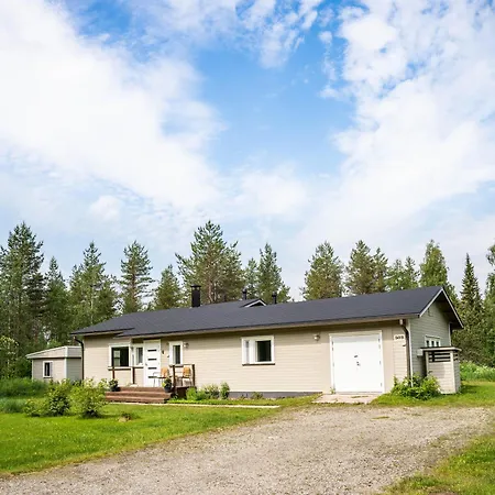 Chata Haistila Retreat With Elegant Views & Sauna Near Rovaniemi
