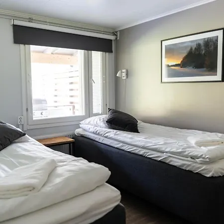 Haistila Retreat With Elegant Views & Sauna Near Rovaniemi Chata