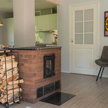 Lodge Haistila Retreat With Elegant Views & Sauna Near Rovaniemi