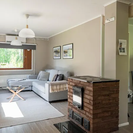Haistila Retreat With Elegant Views & Sauna Near Rovaniemi Ranua