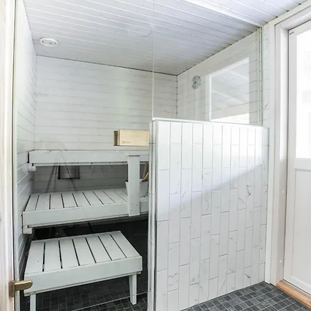 Haistila Retreat With Elegant Views & Sauna Near Rovaniemi Chata *