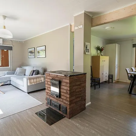 Haistila Retreat With Elegant Views & Sauna Near Rovaniemi Ranua